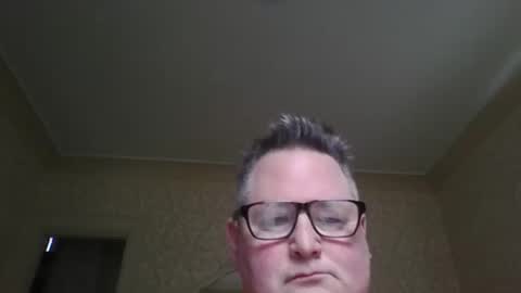 Snapshot of bluemoose70 chatting on 11-09-25, 05:44 bluemoose70 online show from 11-09-25, 05:44