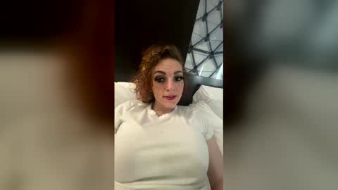 blueyes151893 online show from 03-17-26, 08:01