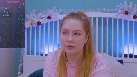 Ellie3 online show from 01-04-25, 12:27