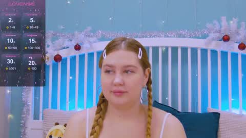 Ellie3 online show from 01-13-25, 01:17