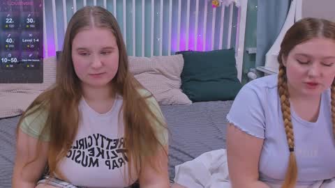 Ellie3 online show from 02-03-25, 06:39