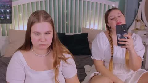 Ellie3 online show from 02-15-25, 02:55