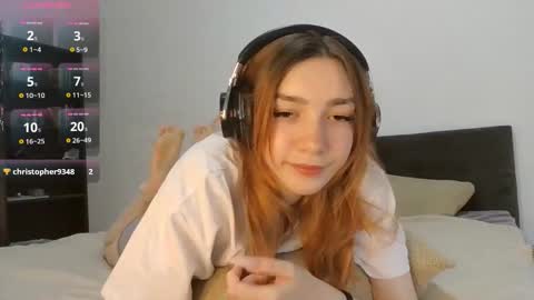 Snapshot of blush_lover chatting on 09-20-25, 10:16 Kate online show from 09-20-25, 10:16