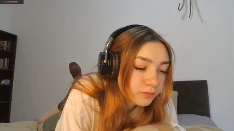 Snapshot of blush_lover chatting on 09-25-25, 10:08 Kate online show from 09-25-25, 10:08