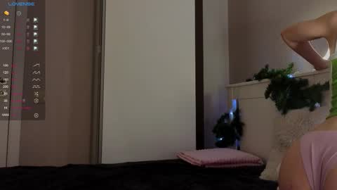 Dolores online show from 02-08-26, 05:55