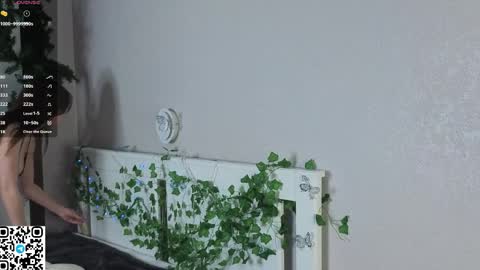 Dolores online show from 04-05-26, 05:59