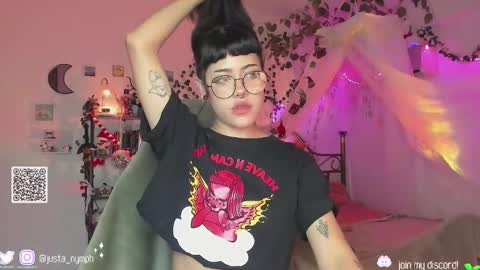 Snapshot of blushing_nymph chatting on 12-10-24, 01:43   Im Nym  Justa nymph on twitter and IG online show from 12-10-24, 01:43