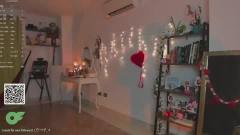 Snapshot of blushing_nymph chatting on 02-14-25, 02:50   Im Nym  Justa nymph on twitter and IG online show from 02-14-25, 02:50
