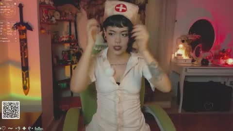 Snapshot of blushing_nymph chatting on 11-01-25, 02:35 Im Nym Justa nymph on twitter and IG online show from 11-01-25, 02:35