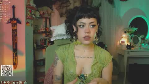 Snapshot of blushing_nymph chatting on 11-02-25, 01:30 Im Nym Justa nymph on twitter and IG online show from 11-02-25, 01:30