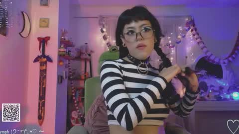 Snapshot of blushing_nymph chatting on 11-29-25, 02:36 Im Nym Justa nymph on twitter and IG online show from 11-29-25, 02:36