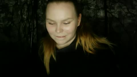 Snapshot of blushing_star chatting on 09-29-25, 04:12 blushing_star online show from 09-29-25, 04:12