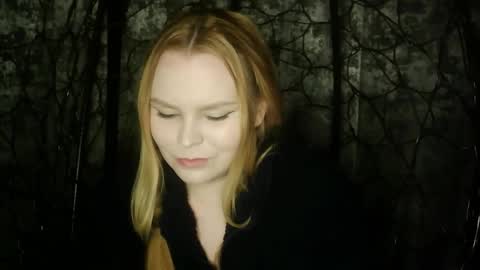 Snapshot of blushing_star chatting on 10-09-25, 04:38 blushing_star online show from 10-09-25, 04:38