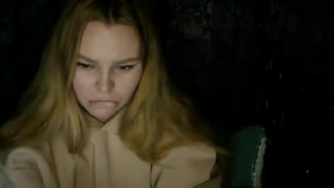 Snapshot of blushing_star chatting on 11-03-25, 04:30 blushing_star online show from 11-03-25, 04:30