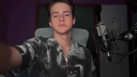 Snapshot of bluskyzz chatting on 12-03-25, 06:10 BluSky online show from 12-03-25, 06:10