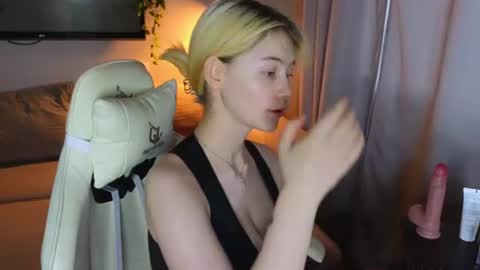 Alice and David online show from 07-28-26, 11:04