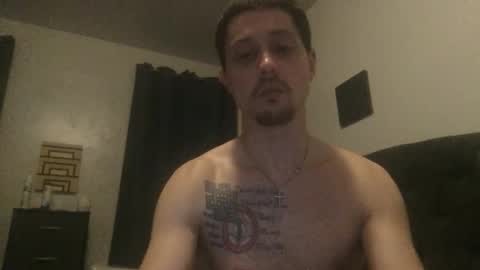 Snapshot of bmiichael327 chatting on 05-05-26, 08:11 bmiichael327 online show from 05-05-26, 08:11