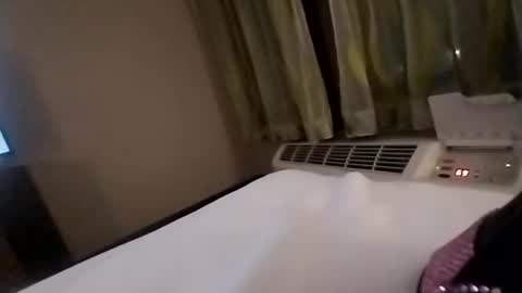 Snapshot of bminsh200828918 chatting on 01-12-25, 11:07 Just us online show from 01-12-25, 11:07