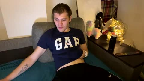 Snapshot of bob_bucks chatting on 02-09-26, 05:17 bob_bucks online show from 02-09-26, 05:17