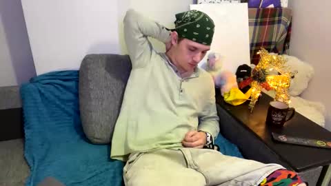 Snapshot of bob_bucks chatting on 02-10-26, 07:51 bob_bucks online show from 02-10-26, 07:51