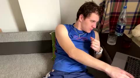 Snapshot of bob_bucks chatting on 03-05-26, 09:38 bob_bucks online show from 03-05-26, 09:38