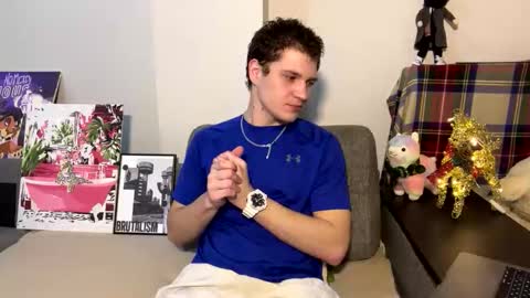 Snapshot of bob_bucks chatting on 03-08-26, 12:30 bob_bucks online show from 03-08-26, 12:30