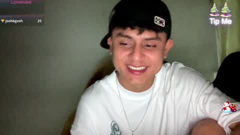 Snapshot of bob_pettersonn chatting on 12-12-24, 05:10 Bob INDEPENDENT MODEL online show from 12-12-24, 05:10