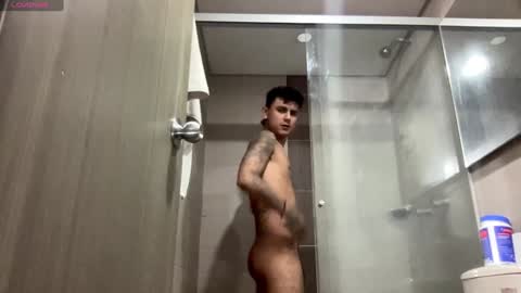 Snapshot of bob_pettersonn chatting on 12-15-24, 10:04 Bob INDEPENDENT MODEL online show from 12-15-24, 10:04