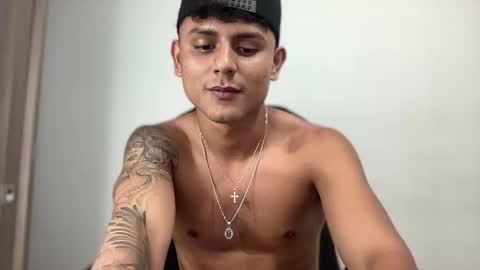 Snapshot of bob_pettersonn chatting on 02-28-25, 03:15 Bob INDEPENDENT MODEL online show from 02-28-25, 03:15