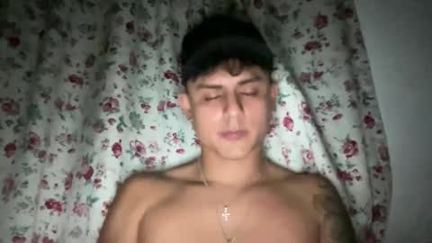 Snapshot of bob_pettersonn chatting on 02-28-25, 06:21 Bob INDEPENDENT MODEL online show from 02-28-25, 06:21