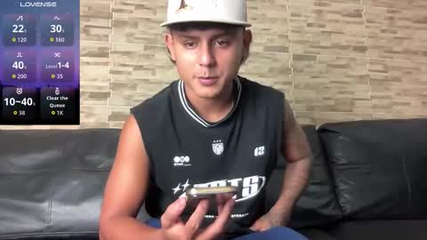 Bob  INDEPENDENT MODEL online show from 02-01-26, 02:10