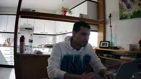 Snapshot of bobber_30 chatting on 11-14-25, 02:38 Bobber online show from 11-14-25, 02:38