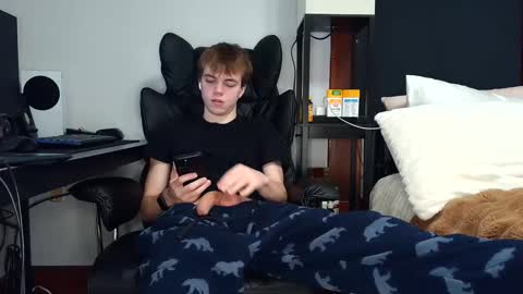 bobby72738 online show from 09-25-25, 02:48