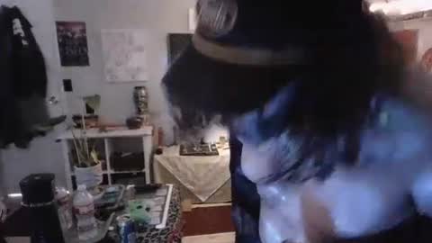 bobbyq2969 online show from 10-07-25, 09:45