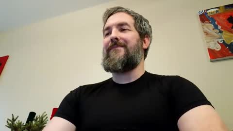 Bobchmw online show from 12-22-25, 07:22