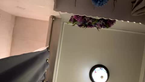 bobfish663 online show from 02-08-26, 11:19