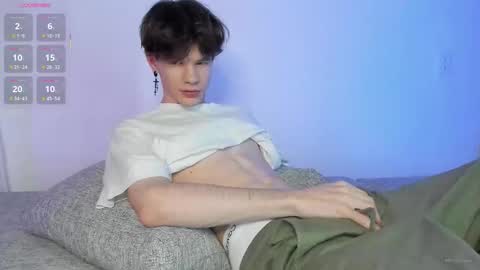 Snapshot of bobrikgay chatting on 11-05-25, 02:44 BOBRIKGAY online show from 11-05-25, 02:44