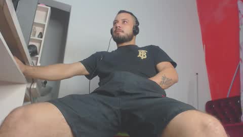 body xxx online show from 01-09-26, 06:27