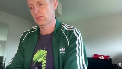 ask me online show from 02-05-25, 01:54