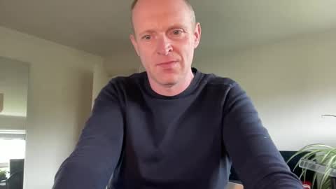 ask me online show from 10-14-25, 12:17