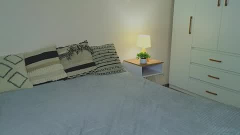 ALEXPVT IS OPEN online show from 10-08-25, 04:32