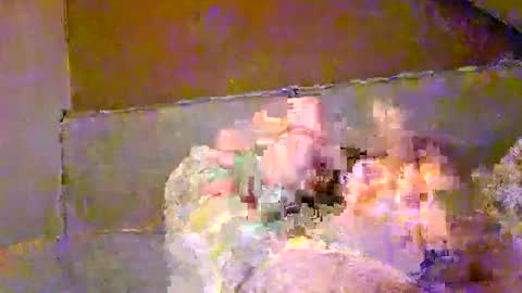 Snapshot of boidady chatting on 01-04-25, 07:34 emilio online show from 01-04-25, 07:34