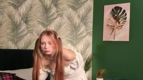 Kira online show from 11-03-25, 03:30