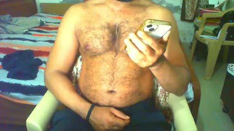 Snapshot of boldinddude chatting on 05-03-26, 11:27 Chris B online show from 05-03-26, 11:27
