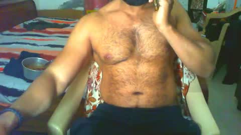 Snapshot of boldinddude chatting on 05-14-26, 06:37 Chris B online show from 05-14-26, 06:37