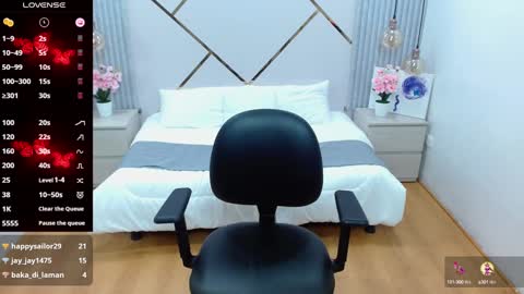 Paris online show from 01-15-25, 04:25