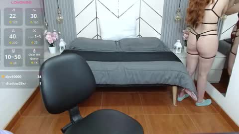 Paris online show from 10-04-25, 10:30