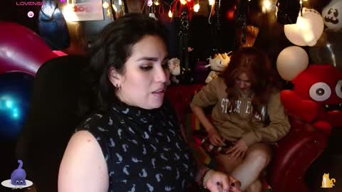 Paris online show from 10-09-25, 01:58