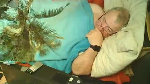 Snapshot of bomber59potsdam chatting on 01-05-25, 11:55 Bomber59potsdam online show from 01-05-25, 11:55