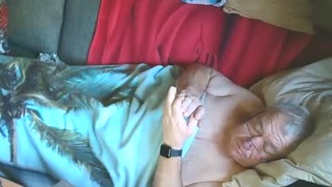 Snapshot of bomber59potsdam chatting on 01-19-25, 12:28 Bomber59potsdam online show from 01-19-25, 12:28